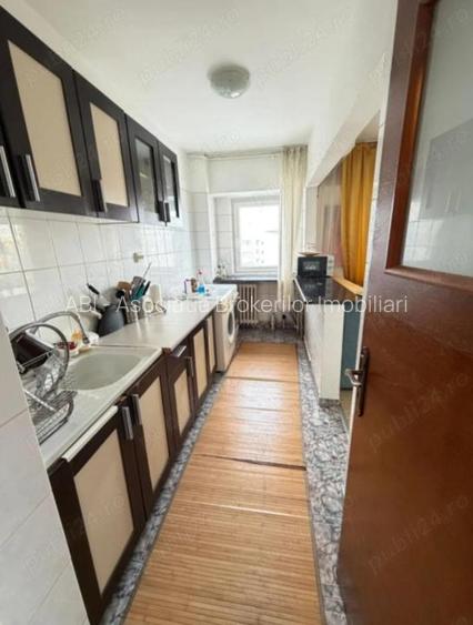 Unirii/Nerva Traian, garsoniera 40mp, bloc 1987/81.000euro - 4