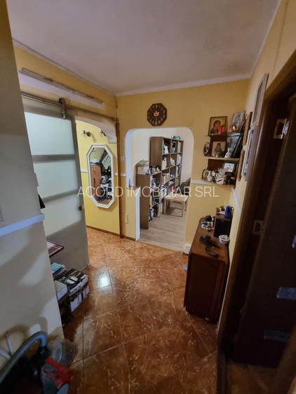 iCIL lidl-apartament 4 camere decomandat cu gaze - 11