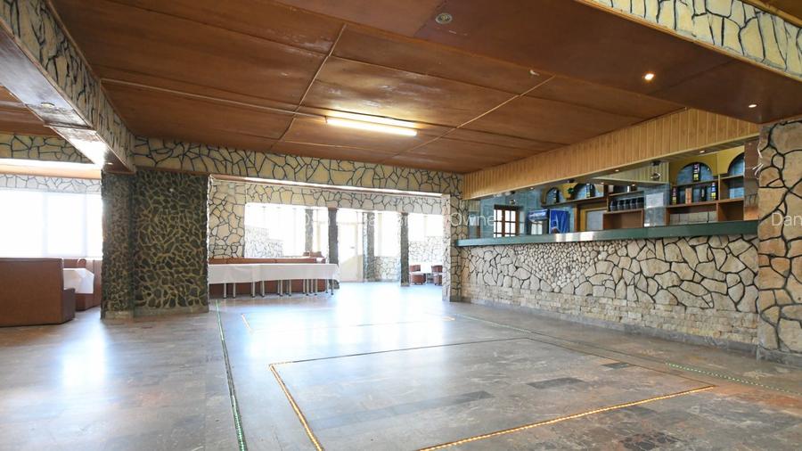 Ovidiu – Centru – Spatiu Comercial 258mp – 565mp - 9