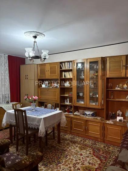 Apartament cu 2 Camere Decomandate, 57 mp, Centrală + AC, Micro 18 - 2