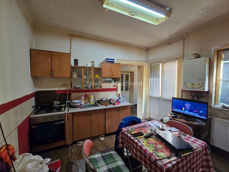 Apartament 4 camere, Zona Cetatii, Curte Comuna, Pivnita mare - 6