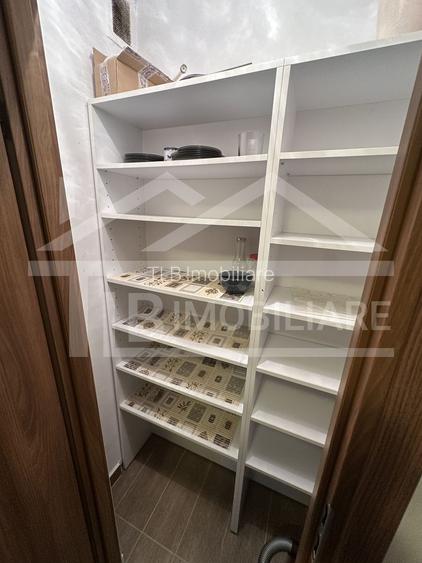Apartament de 2 camere, decomadat, 55mp , Zona UMFST - 11