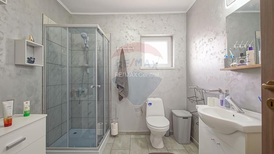 Comision zero, casa individuala + cabana A frame in Bod, la intrare - 32