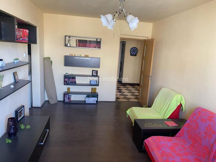 Apartament 4 camere cf 1 decomandat etaj7\8 - 4