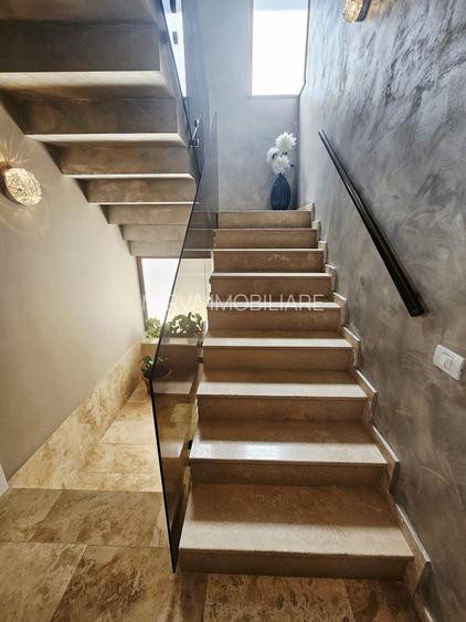 Casă de Lux cu Design Exclusivist – Eleganță, Rafinament și Confort - 33