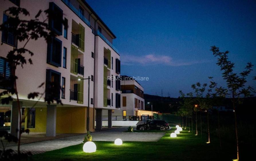 Penthouse de inchiriat in Borhanci, terasa generoasa - 5