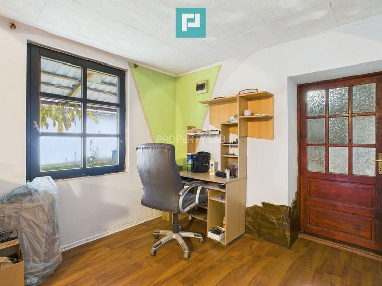 Casă cu 4 camere în Chișineu Criș - 14