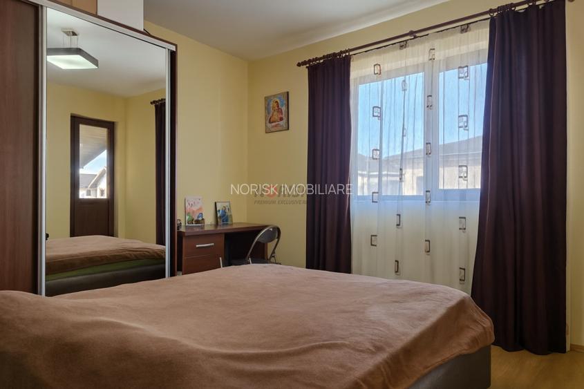 Vilă Spațioasă • Teren 656 mp - 9