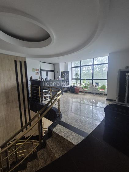 De Inchiriat Spatiu comercial/ birouri- Zona Parcului Izvor - 8