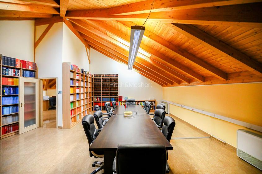 Infrastructură Premium pentru Afaceri IT - Disponibilă Acum - 23