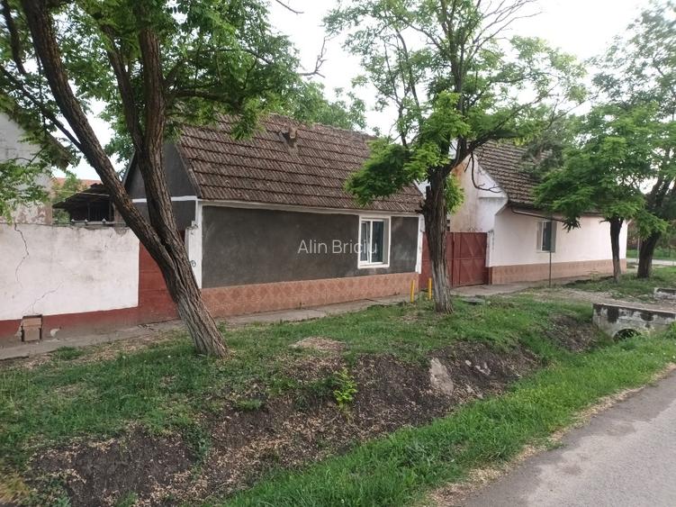 Vând casă!             - 2