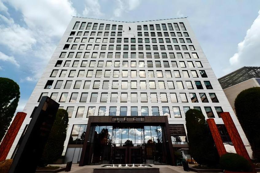 United Business Center 1, Central, 200 - 2500 mp  0% comision! - 5