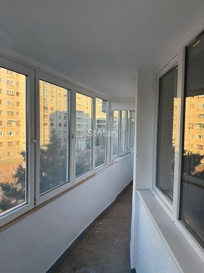 Apartament 4 camere de inchiriat zona Tineretului - vedere partiala spre parc - 10