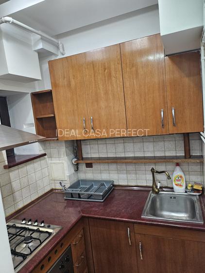 Garsoniera tip Studio spatios, b-dul Iancu de Hunedoara, centrala proprie,metrou - 14