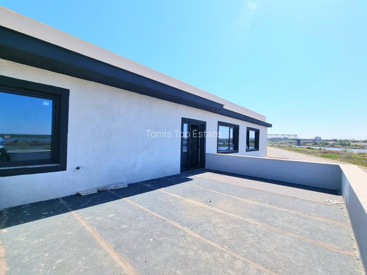 Casa P+1 in Navodari, cartier Midia Sat, vedere spre Lacul Tasaul - 15