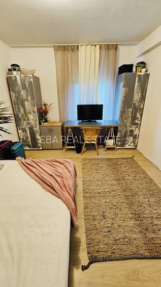 Apartament 3 camere in vila Giulesti zona linistita si curte generoasa etaj 1 - 6