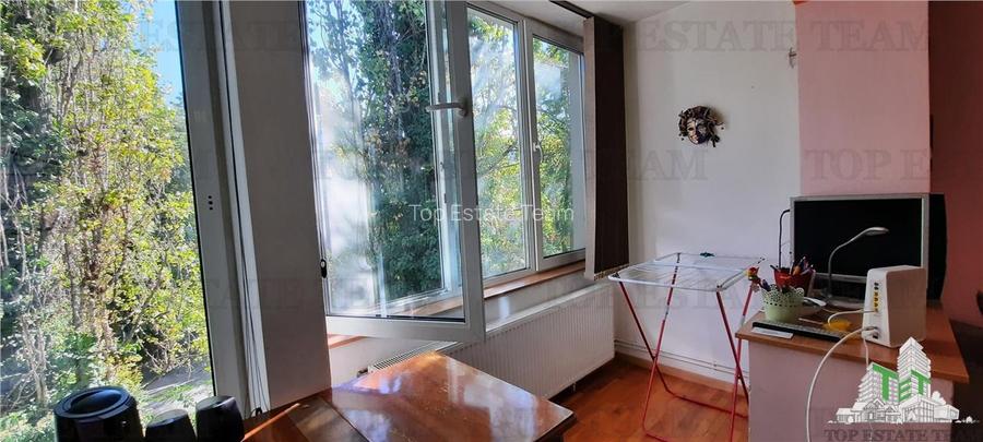 Vanzare apartament 3 camere in Vila Pajura - 10