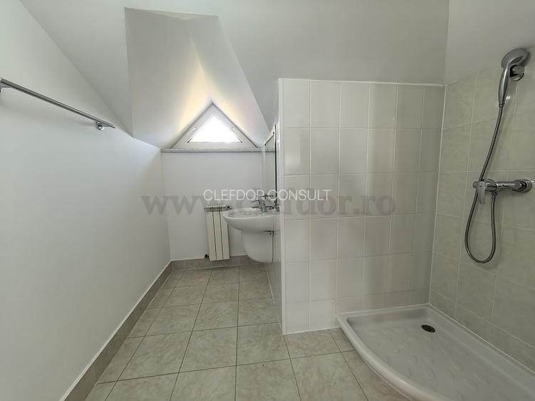 Vilă INDIVIDUALA în apropiere de British School - 27