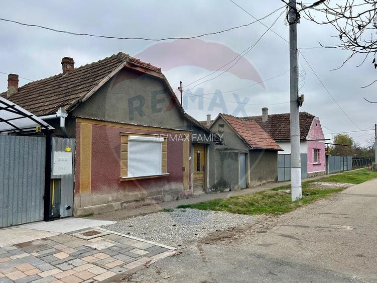 Casă de vanzare cu teren 680mp in Salonta - 11