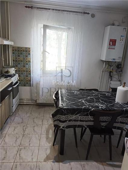 DOROBANTILOR - PARTER - BLOC IZOLAT - 3 CAMERE- 2 BAI - BALCON - CENTRALA - BOXA - 7
