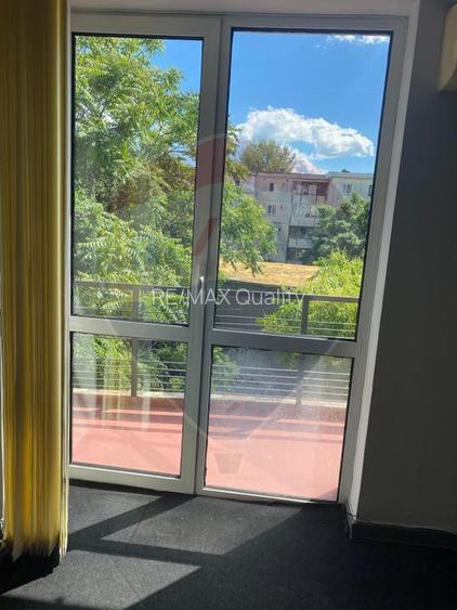 Vila – Etaj 2 + Mansardă de închiriat | Zona Vitan – București Mall - 6