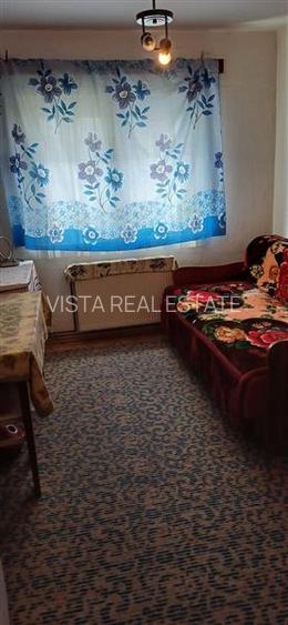 Apartament 3 camere, decomandat, etaj intermediar. Zona Stefan cel Mare, Sacele - 3