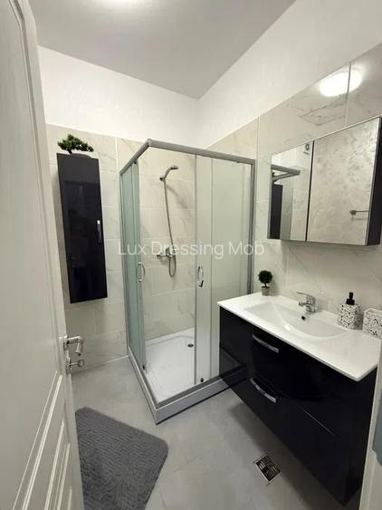 Garsoniera de inchiriat –Dotari: - 5