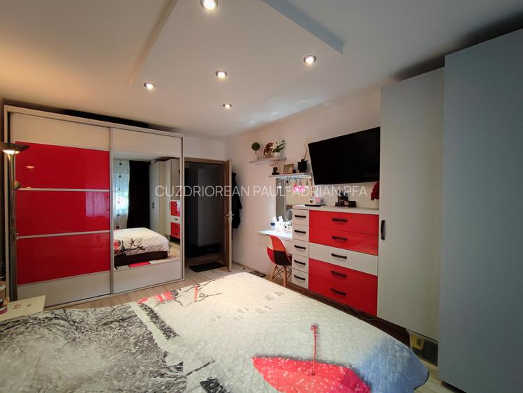 Apartament 3 camere mobilat de vanzare in zona CET - 6