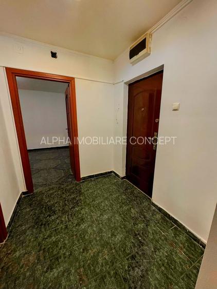 Tomis Nord - piața Ciresica 3 camere decomandate 67 mp - 5