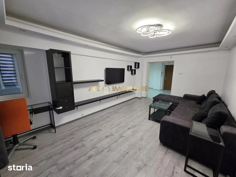 2 Camere de inchiriat | Unirii | Metrou | Parcare