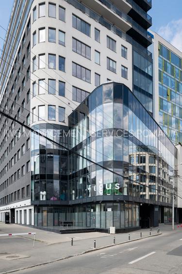 Spațiu de birou privat pentru 4 persoane în Regus Central Business Plaza - 3