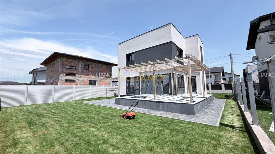 Casa Individuala - 5 camere -  2 bai - 430mp teren - 3