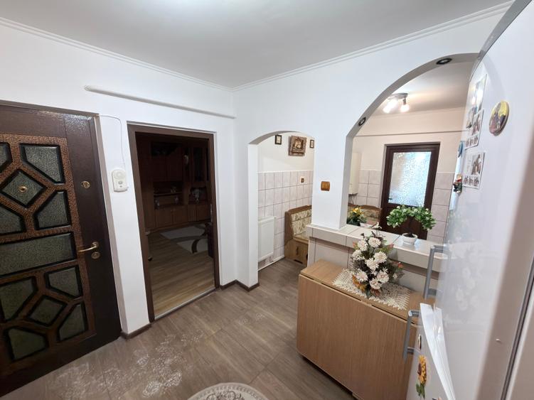 Apartament liber mobilat si utilat