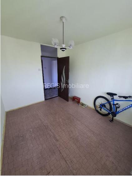 Apartament 3 camere cu parcare si boxa zona Spitalul Judetean - 7