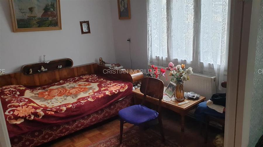 zona Grivitei-Pta Mare Vila P+1, 6 camere, 2 bai teren 242mp deschidere 10 m la - 16