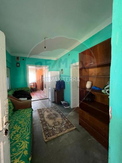 Casă de vânzare in Hideaga la drumul National - 16