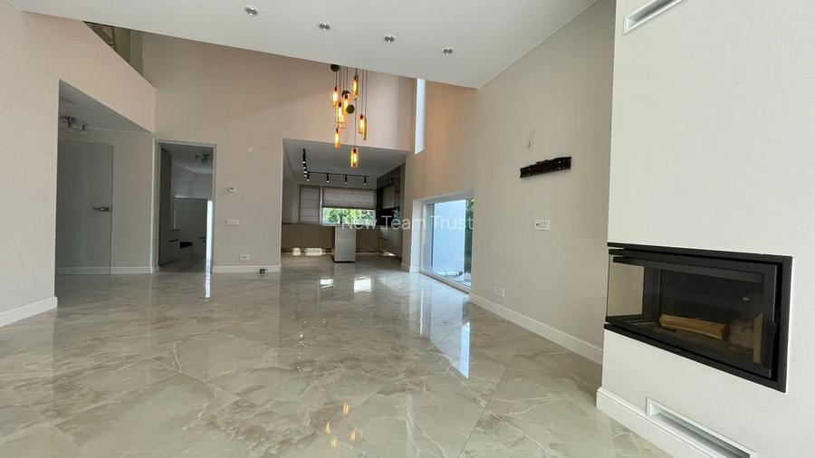 Vila  P+E1  ( 6 camere) Pipera  Iancu de Nicolaie - 3