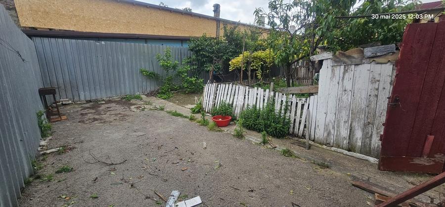 Teren de vanzare   - Piata Centrala,  300mp, toate utilitatile - 7