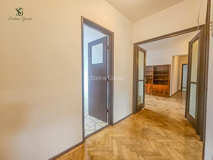 Apartament cu 5 camere cu vedere catre Tampa, Zona Centru Civic - 16