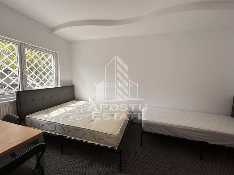 Clădire renovată 2025, 9 camere - 3