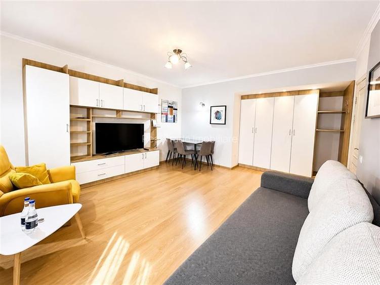Apartament 2 camere decomandat mobilat si utilat, zona Liceul de informatica - 2
