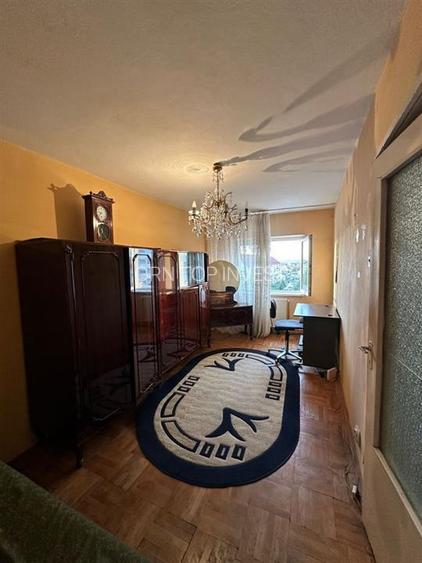 Apartament 3 camere decomandat si balcon Vasile Aaron - 5