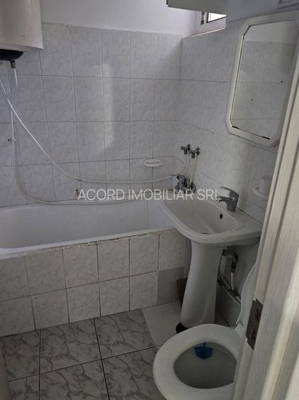 Doua camere in zona sediu politie. - 8