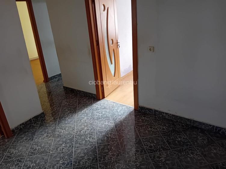 AP 3 CAM Posta Maratei 70mp parter decomandat centrala termopan balcon - 2