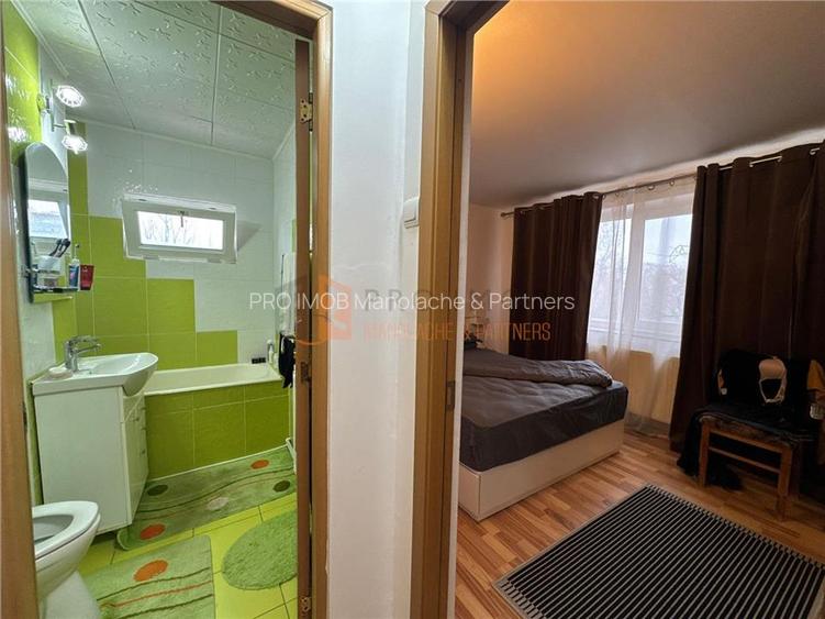 Apartament 3 camere cf 1 semidecomandat zona Micro 5 - 10