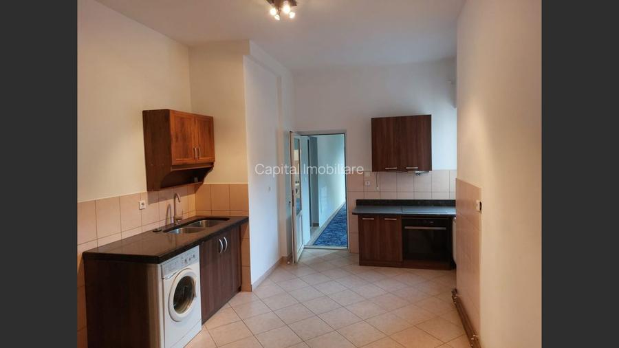 Clădire Multifuncțională – Oportunitate Unică - 4