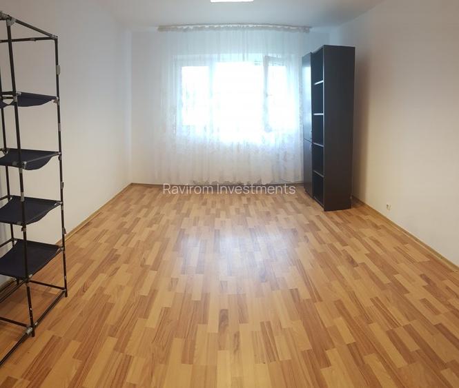 Apartament cu trei camere, decomandat, semimobilat, la parter, Bistrita Lac - 11