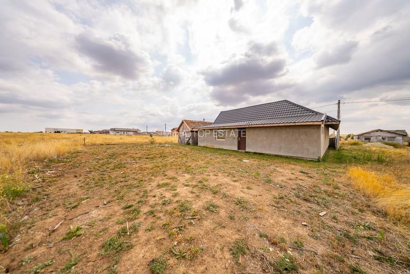 Casă de vânzare cu 3 camere in Alunis - 17