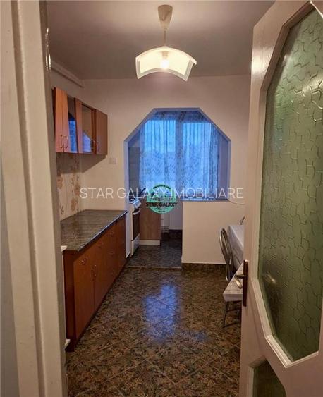 Apartament cu 2 camere de vanzare, decomandat, in Tudor str. Infratirii - 4