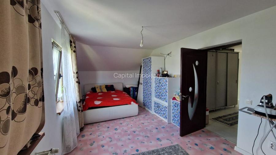 Casă spațioasă cu 4 camere plus teren 5.7 ari, Sat Sasar Comision 0 - 17